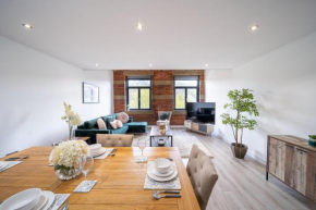 Stunning 2 Bedroom Penthouse in Bradford City Centre